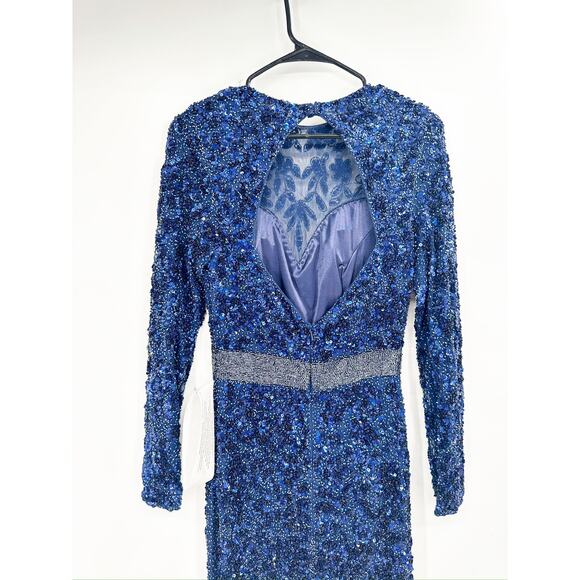 Mac Duggal 4316 Blue Long Sleeve Beaded Sequin Embellished Gown Size 6 - Picture 6 of 8